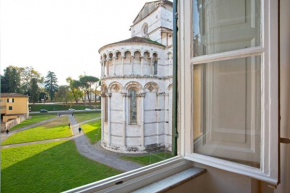 Casa San Martino, stylish flat with stunning views of Lucca s cathedral Lucca